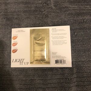 Kevyn Aucoin The Celestial Skin Liquid Lighting